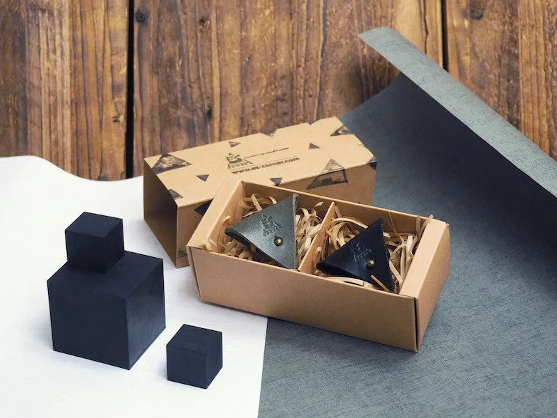 Life Believe Leather Cord Holder Gift Set